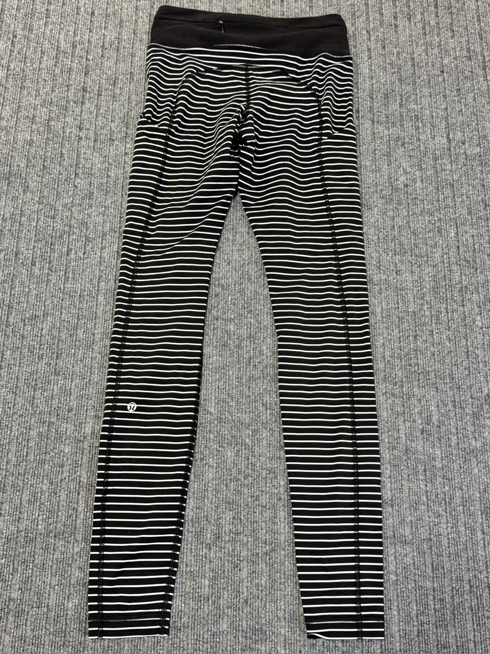 Lululemon Speed Tight II Size 4